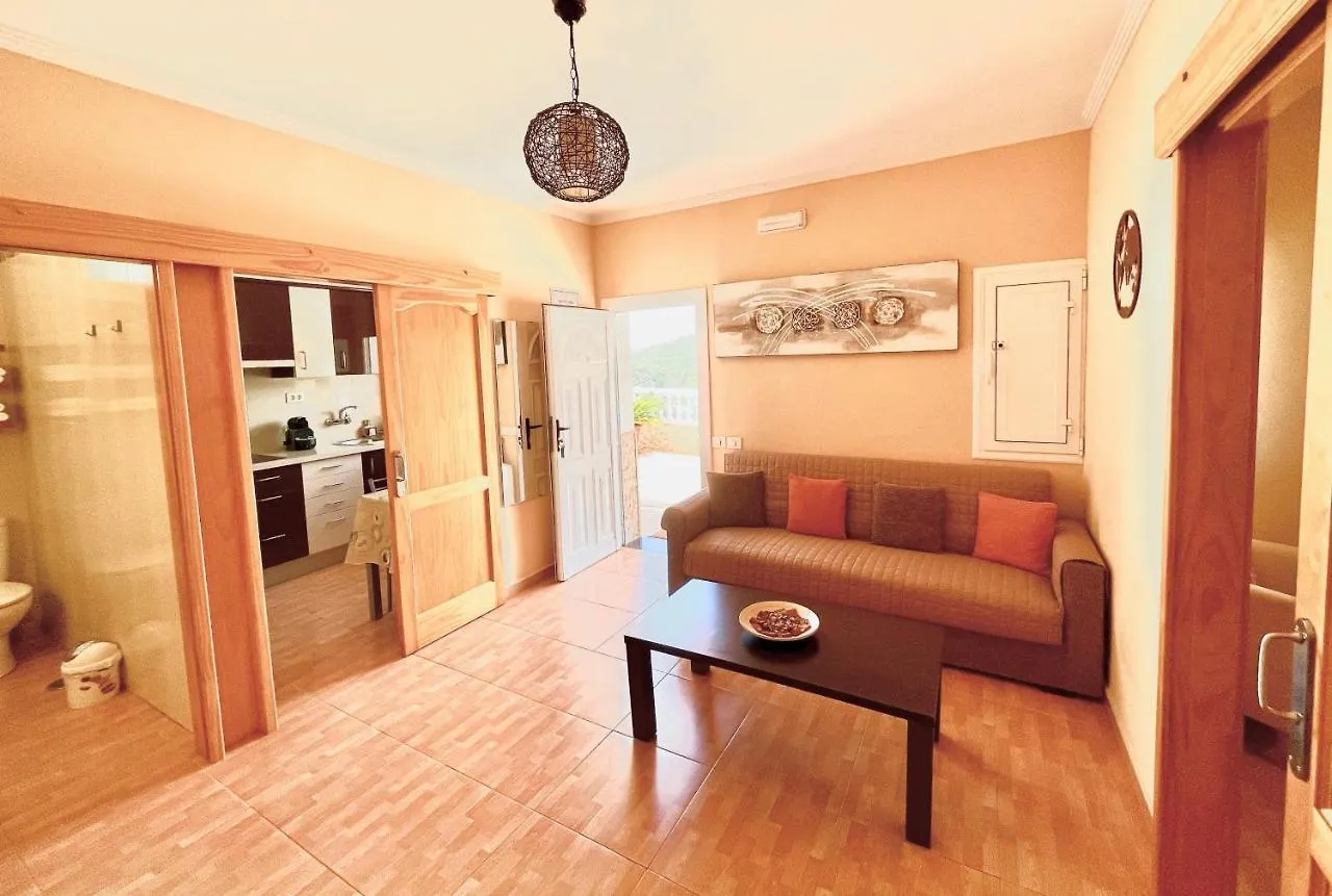 Casa Rosalia. Apartamento Con Vistas A La Montana 테로르 아파트