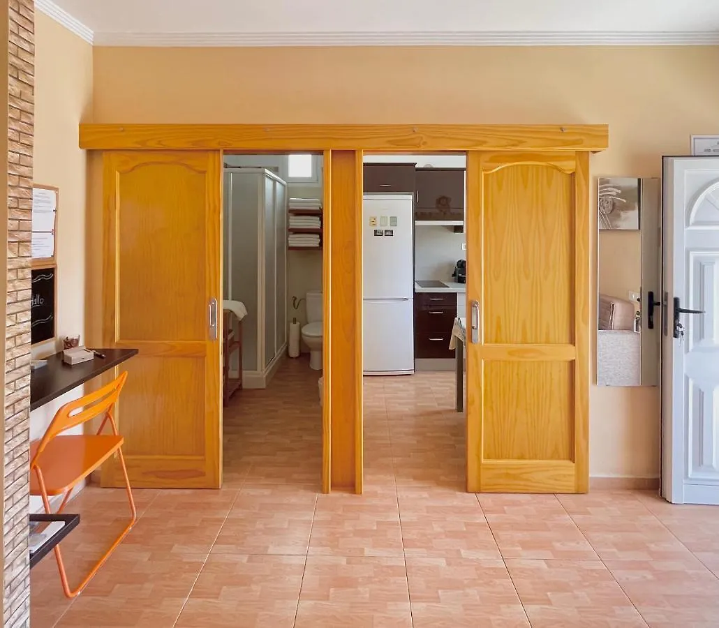 Casa Rosalia. Apartamento Con Vistas A La Montana Teror Apartment